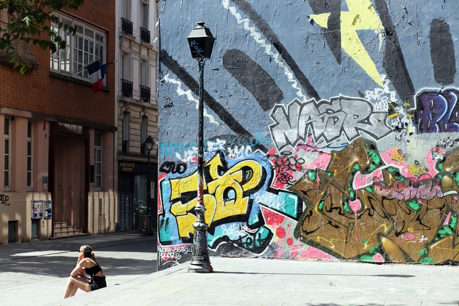 paris street art parigi canal saint martin graffiti arte urbana arte di strada